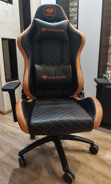 Игровое кресло Cougar Armor Pro