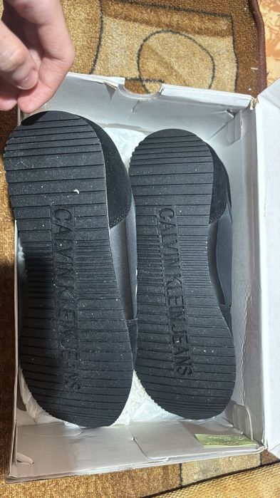 Calvin Klein Jeans - чисто нови обувки - 45 номер