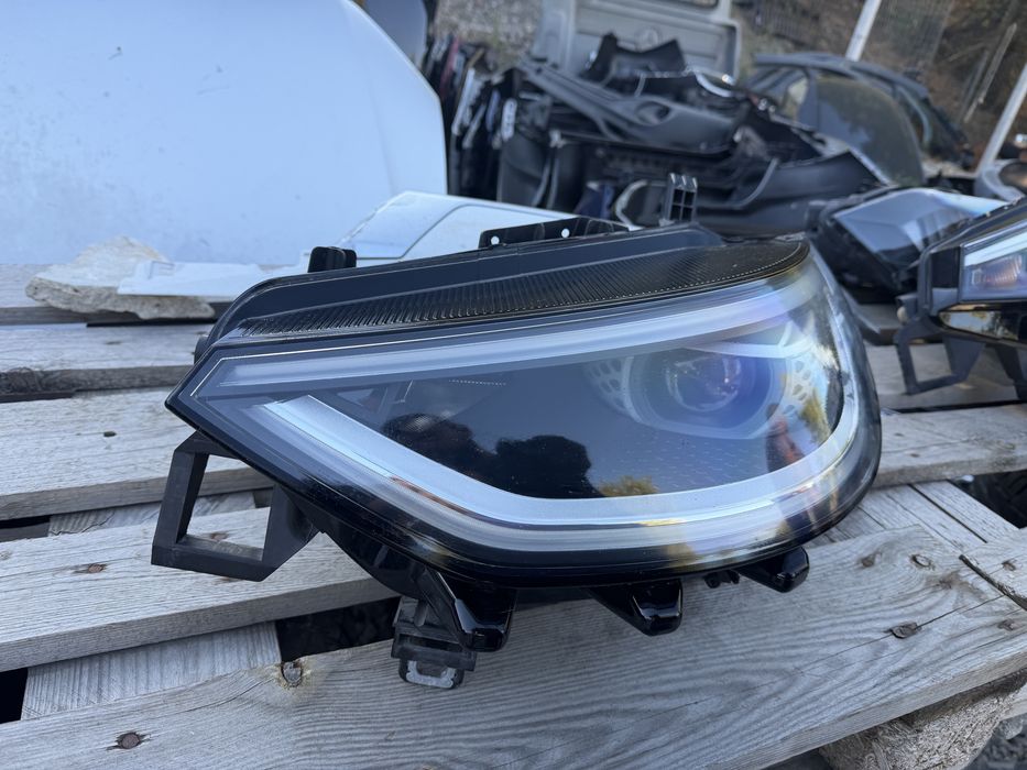 Фар VW ID.3/ID3 2020 год.- IQ Light