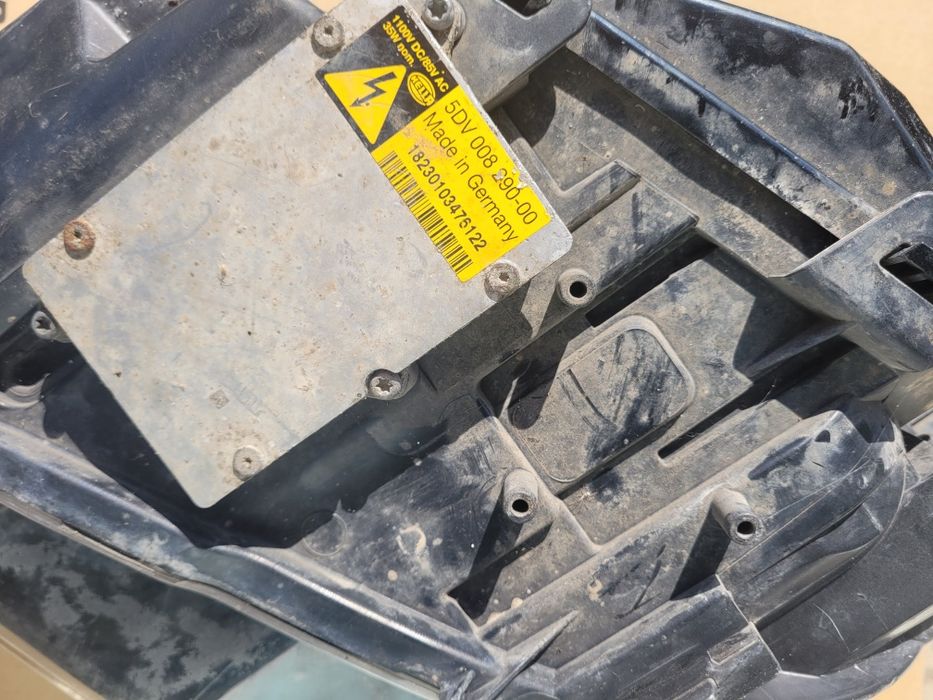 Предна броня и 2 бр. фарове за BMW E60