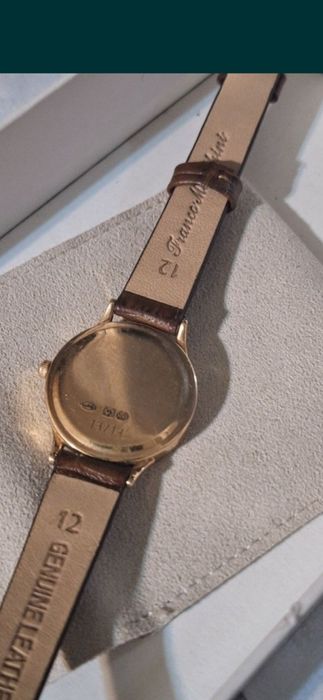 Золотые часы Яшма