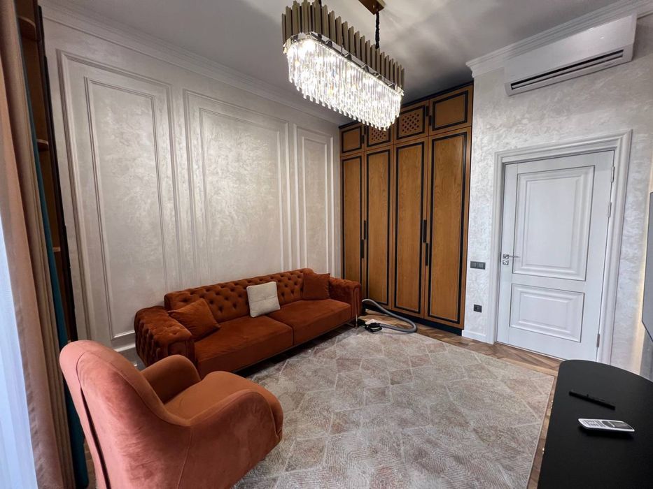 N7392 Shayxontohur tumani Tashkent city J/K Gardens Residens 2/2/8