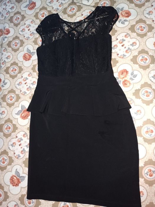 Rochie neagra eleganta