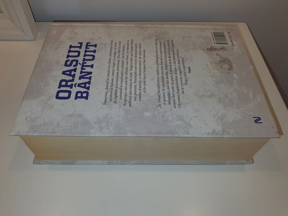 Stephen King - Orasul bantuit (cartonata)