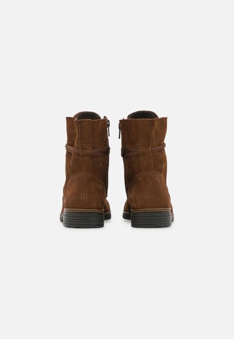 Gabor Ankle Boots ОРИГИНАЛ дамски боти/естествен велур - 37/24см