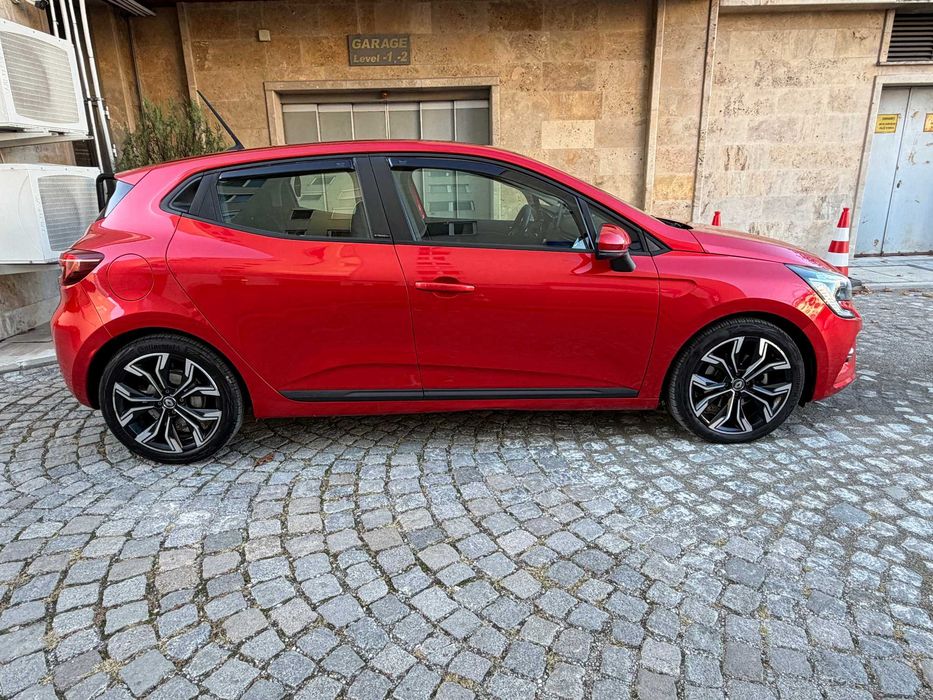 Renault Clio 5 Full Hybrid 140hp Automatic