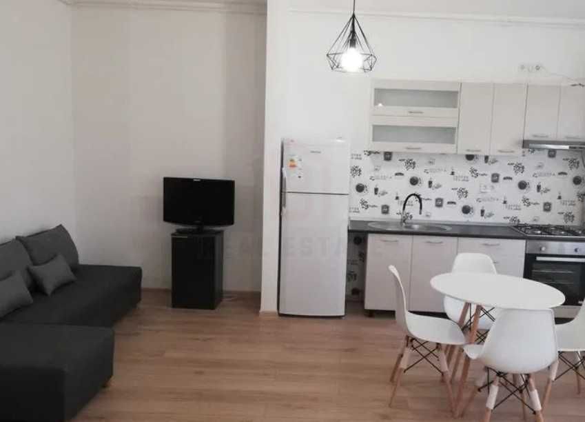 Дава се под наем Двустаен апартамент в Пловдив, Христо Смирненски - 65 кв.м за 224.4 € - Снимка #2