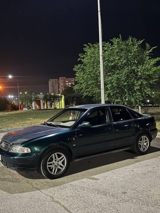 Продам audi a4 1995 года