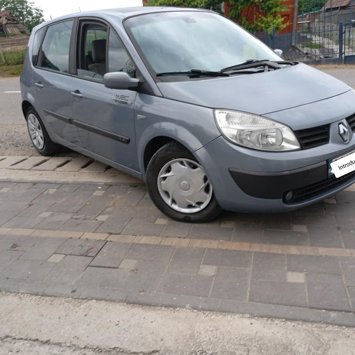 RENAULT Scenic