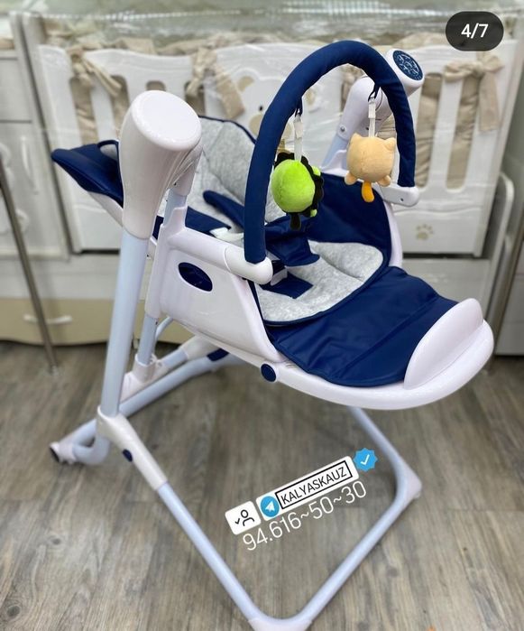 Шезлонг  стулчик качелия