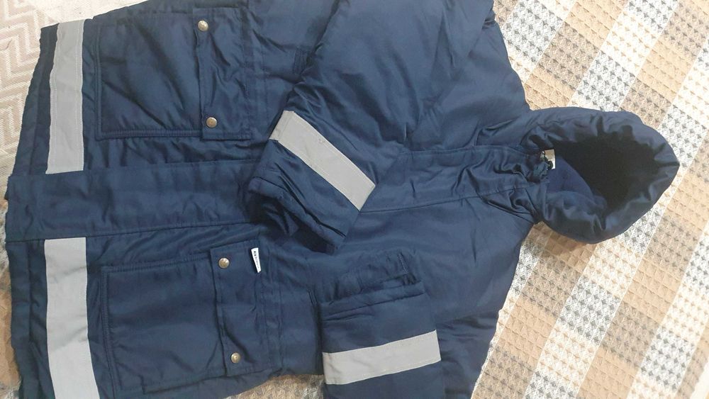 продам куртку буркит