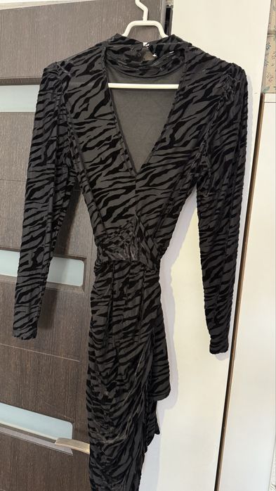 Rochie Reserved marimea 34/xs