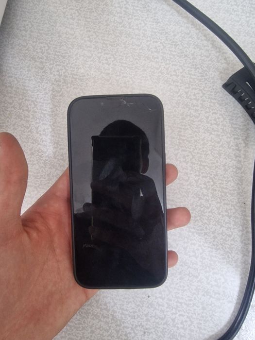 айфон 13 про заблокирован