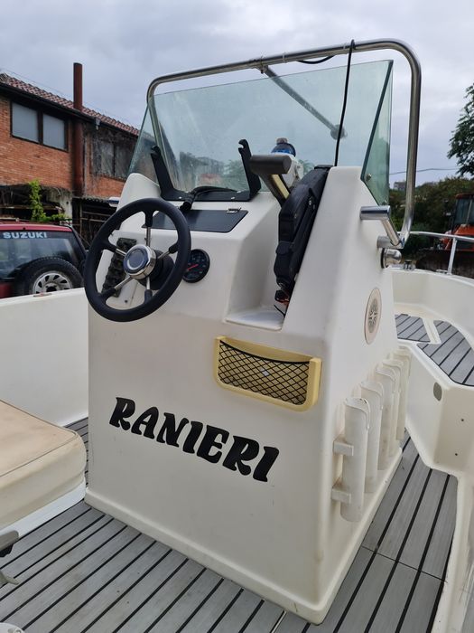 Лодка-морска регистрирана 5 мили