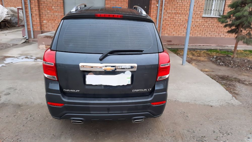 Продаеться Chevrolet Captiva 4