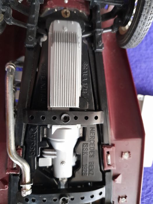 Три броя ретро коли