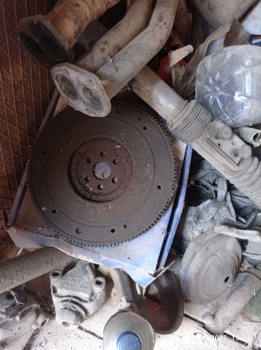 Продается махавик на ладу 2109