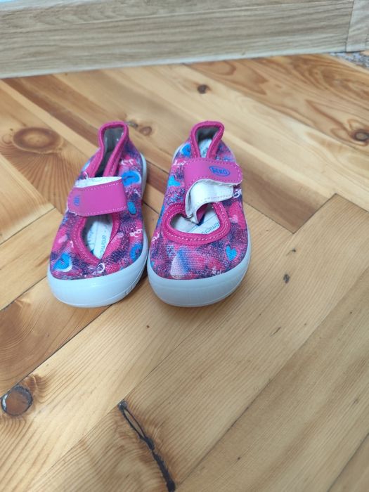 Детски обувки и пантофи