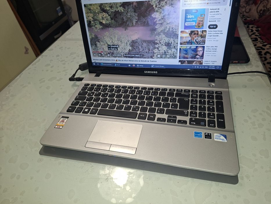 Samsung E300, baterie bună,ideal tester auto, 8 gb ram, Intel 997, 500 gb HDD, Bluetooth