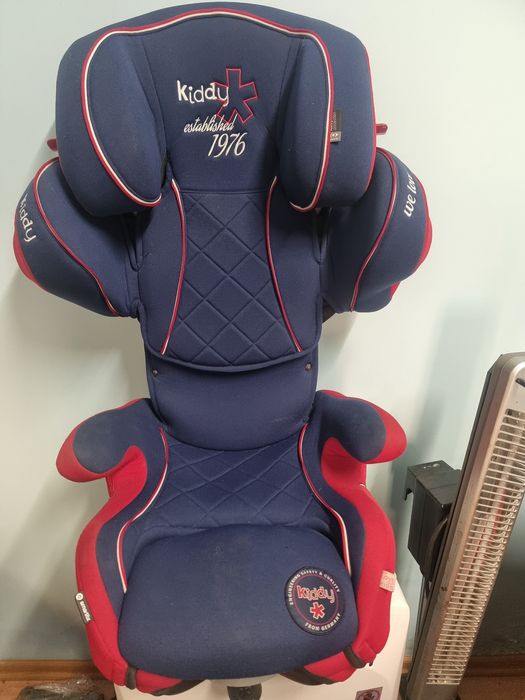 Scaun auto Kiddy cu isofix, diferite reglaje