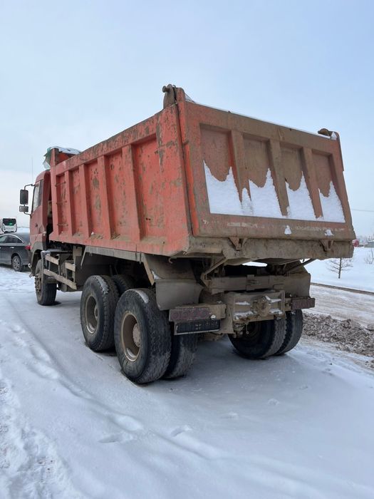 Самосвал Донг фэнг