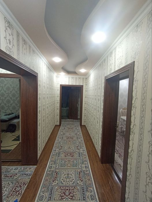 Продается четырёх комнатная квартира на массиве Водник