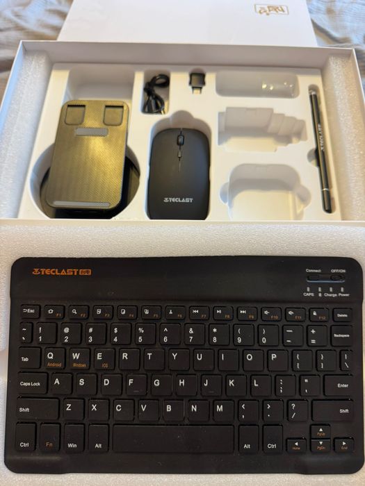 Продам планшет Teclast