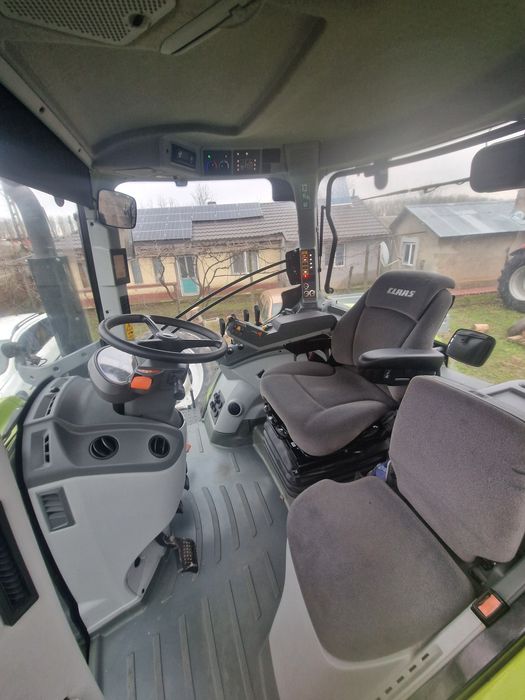 Claas axion  850
