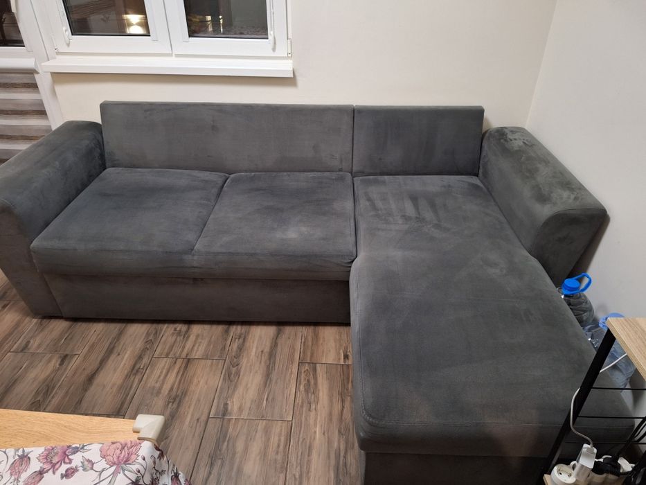 Разтегателен диван