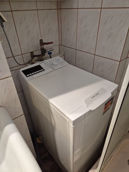 Inchiriez garsoniera in Titan