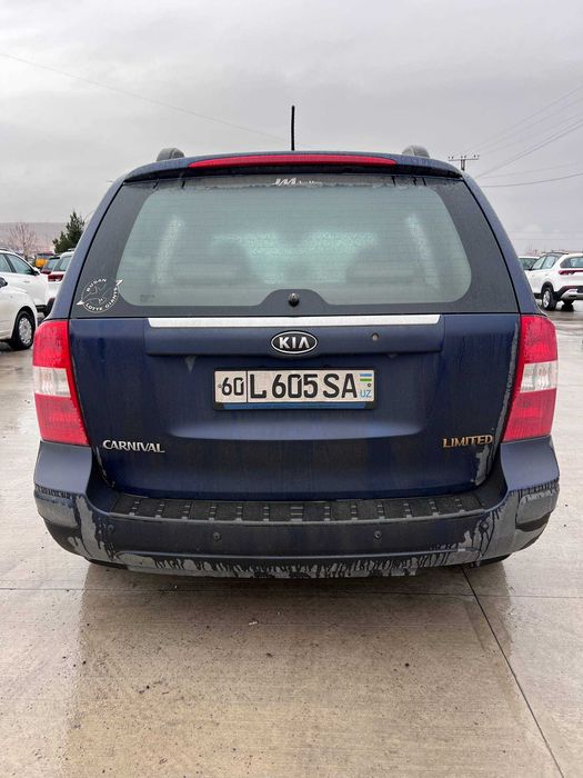 Kia Carnival SOTILADI