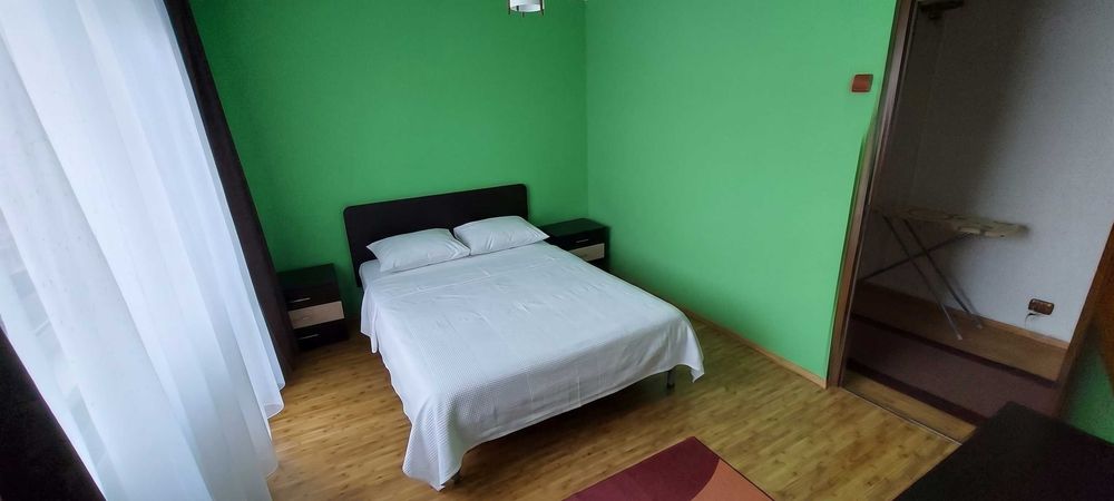 Apartament cu 2 camere de inchiriat - langa Scoala Nr.3