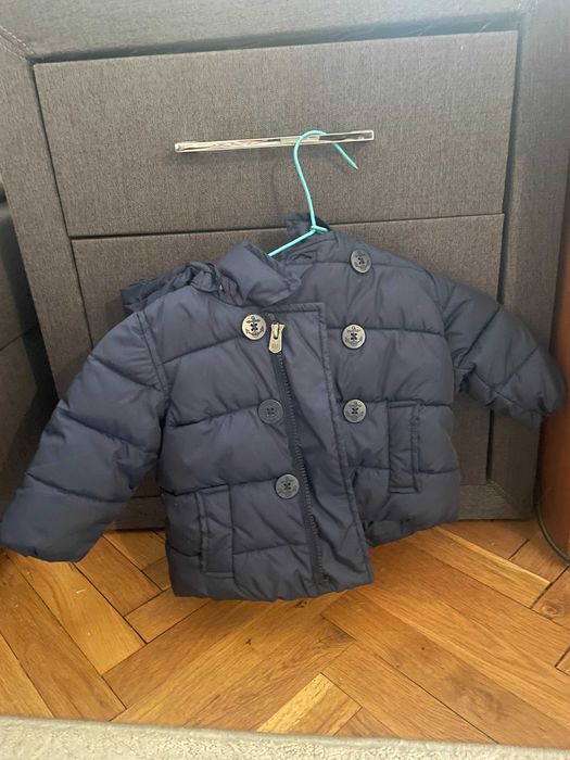 пухено бебешко яке GAP