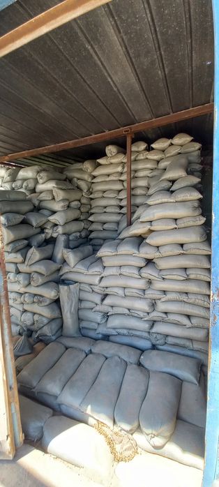 В мешках Песок Щебень Сникерс Отсев