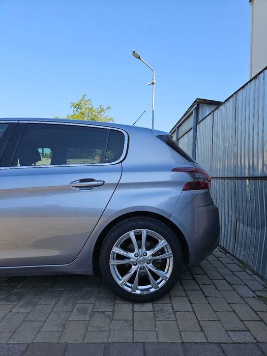 Jante + Anvelope vară 17” Peugeot 308 T9 | Goodyear Eagle F1, 225/45 R17, 5x108