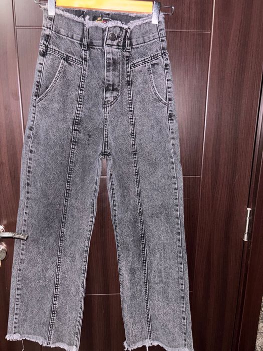 Дамски дънки 10-15-18 лв