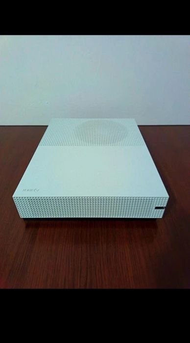 Xbox One Seria S