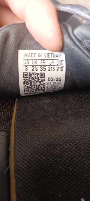 Детски маратонки ADIDAS 35н. Къси панталони NIKE