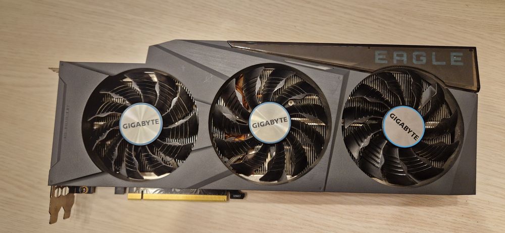 Продаю geforce rtx 3080TI gigabyt eagle