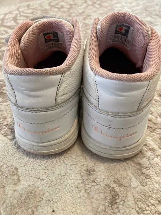 Детски боти, маратонки, чехли, цвички  31 номер