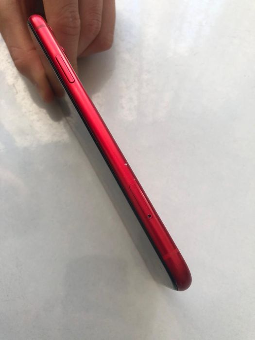 Обменяю айфон 11