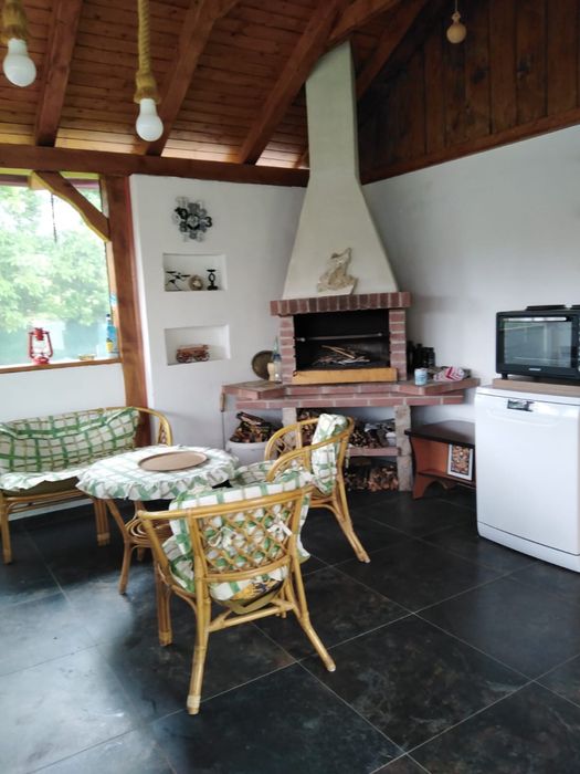 Casă la țară de vânzare