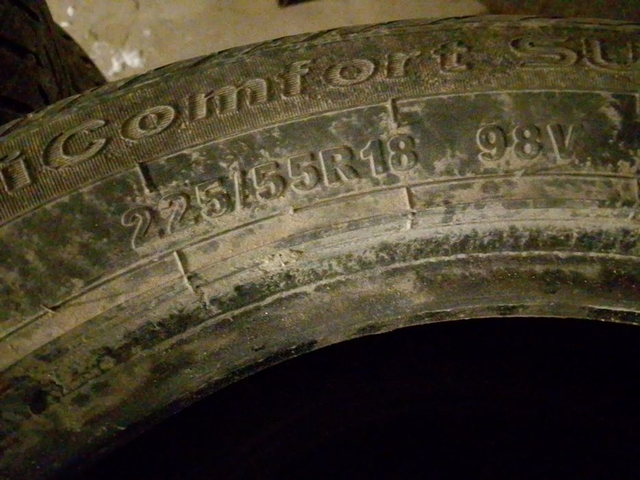 Продам комплект резины на 18