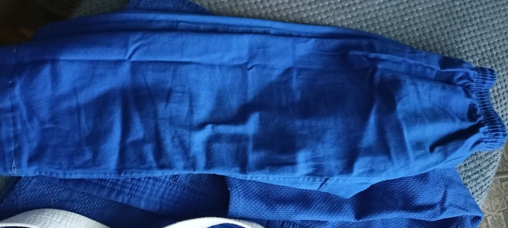 Продам кимоно для дзюдо