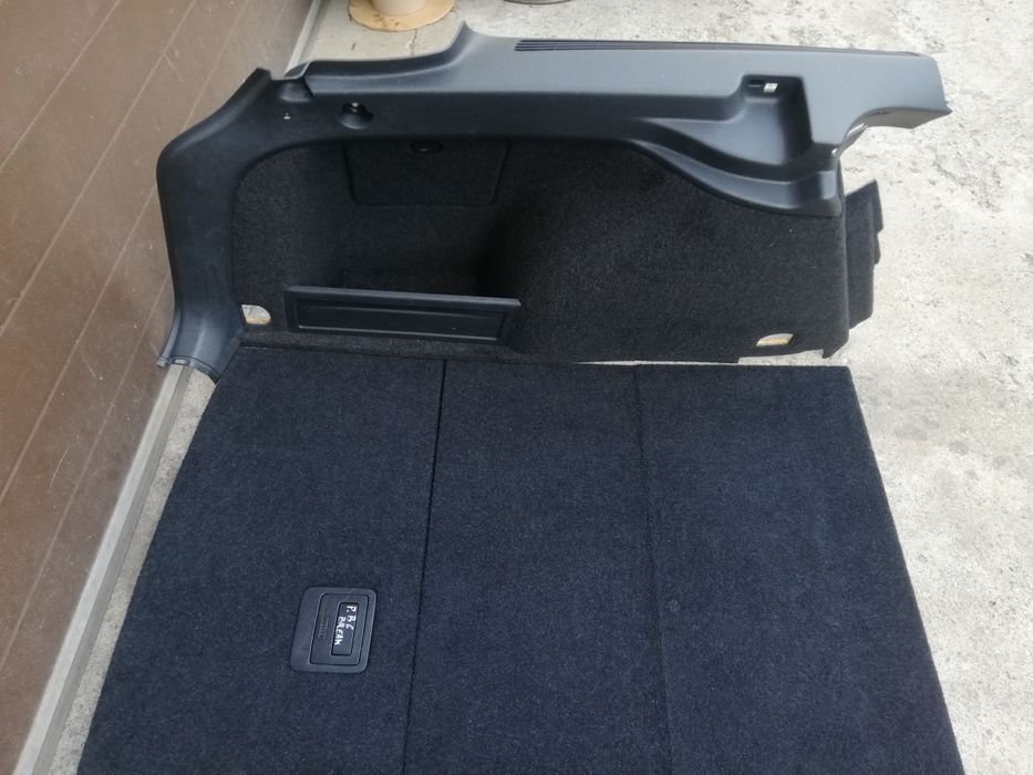 Mocheta tapiterie capitonaj interior portbagaj vw passat b6 break