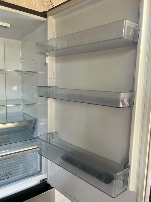 Vand urgent!!! Combina frigorifica GORENJE doi ani garantie folosit 2 ani stare buna nu este zgariat pret 1300 lei usor negociabil