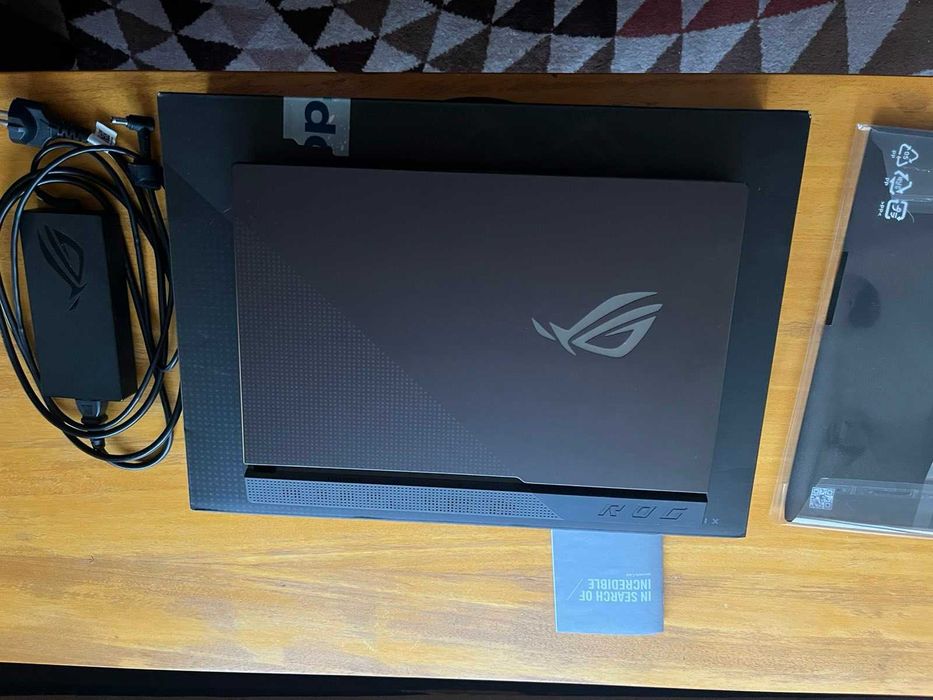 Геймърски лаптоп ASUS ROG Strix G15 G513QM-HN027
