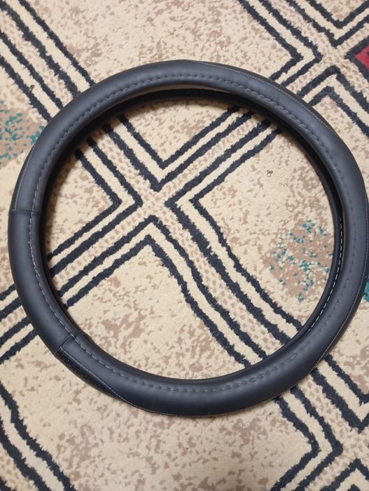 Продам комплект чехлов