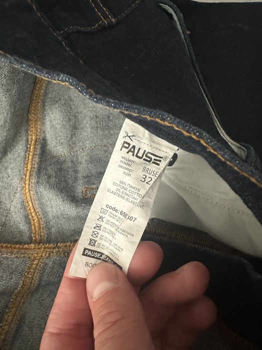 Къси дънкени гащи pause