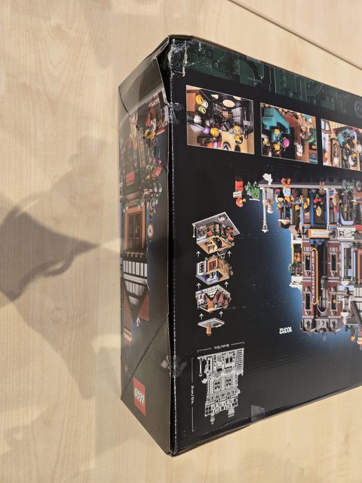 Set Lego Cladire  in stil Tudor 10350